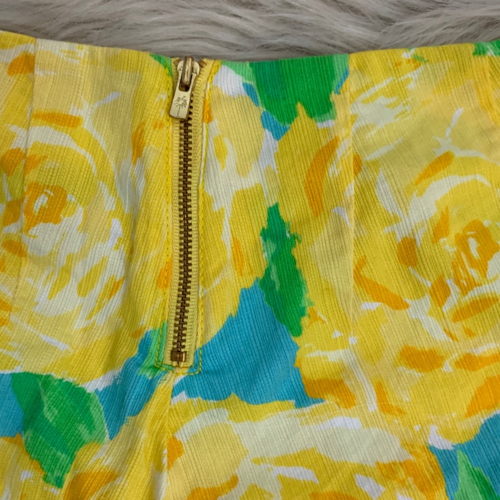 Lilly Pulitzer First Impression Small Deenie Short - image 6